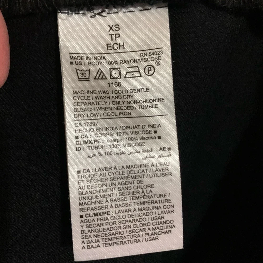 Old Navy Black Long Sleeve Henley Button down Dress. Size XS - Picture 6 of 9